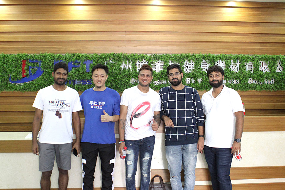 India customers come to China to import gym equipment