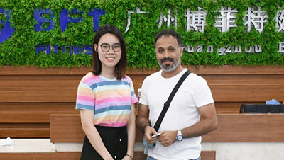 Saudi customers come to China to purchase gym equipment