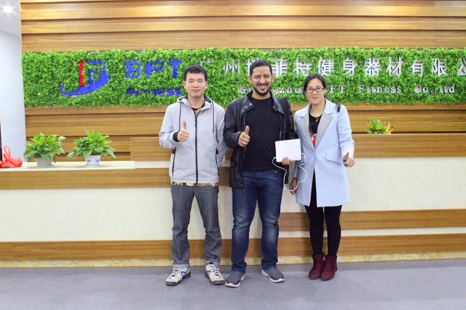 Bahrain Customer Import Fitness Equipment From China