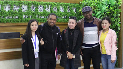 Malawi Customers Come To China To Find Gym Equipment Factory