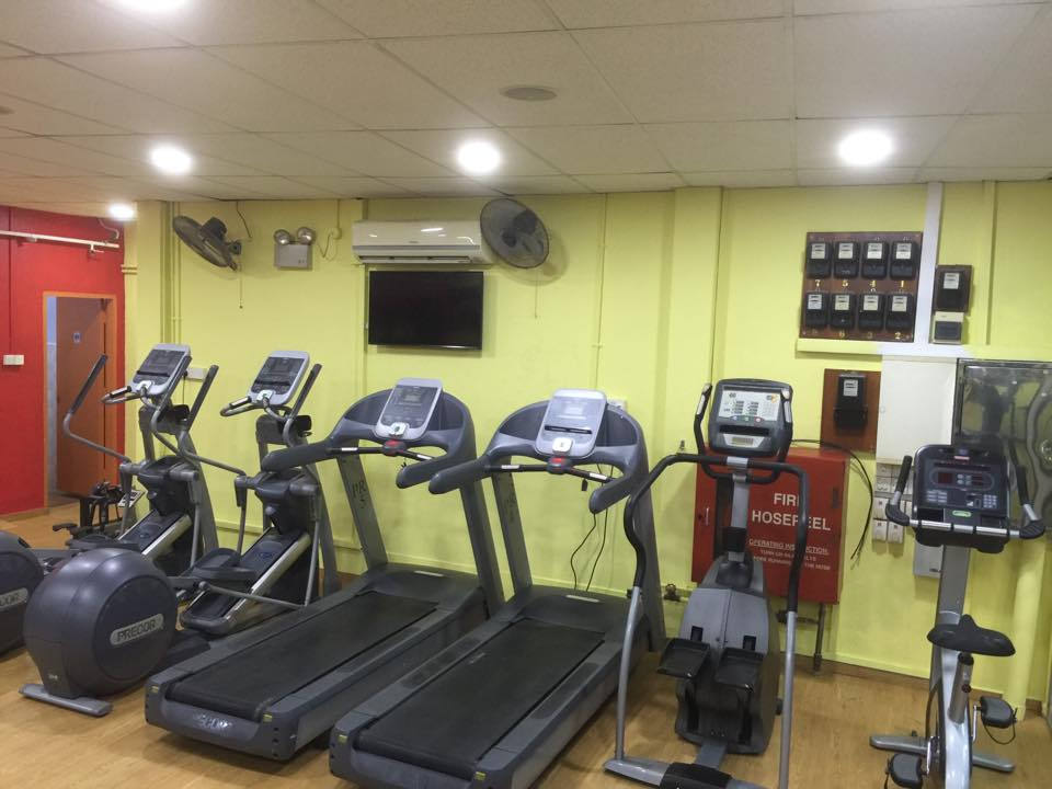 Singapore cardio gym equipment