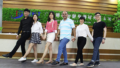 Regular customer Come Again To Buy Fitness Equipment