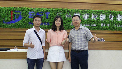 Vietnamese customers import Chinese fitness equipment