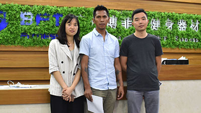 Romania Customer Come to China to Buy BFT Fitness Equipment