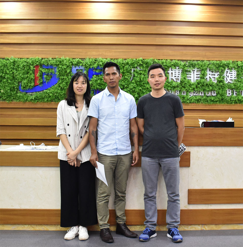 Romania Customer Come to China to Buy BFT Fitness Equipment