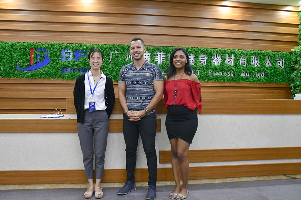 French import Chinese gym equipment