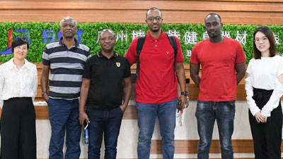 Burundi customers come to China to import gym equipment