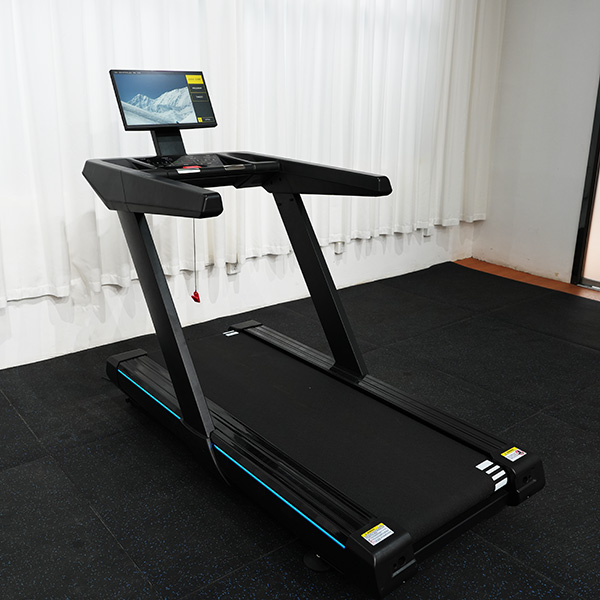 Commercial treadmill (Touch screen)